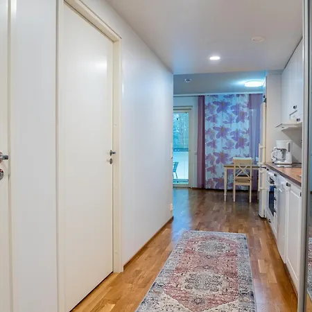 Kaksio Helsingissae Hyvien Kulkuyhteyksien Varrella Apartment