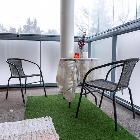 Kaksio Helsingissae Hyvien Kulkuyhteyksien Varrella Apartamento Helsinki