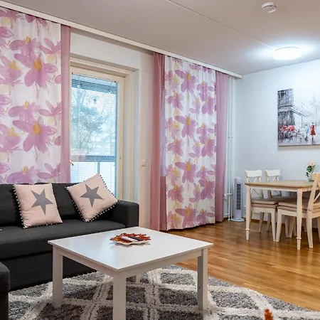 Kaksio Helsingissae Hyvien Kulkuyhteyksien Varrella Apartment