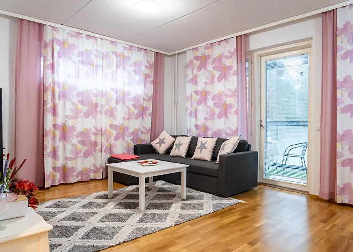 Kaksio Helsingissae Hyvien Kulkuyhteyksien Varrella Apartment