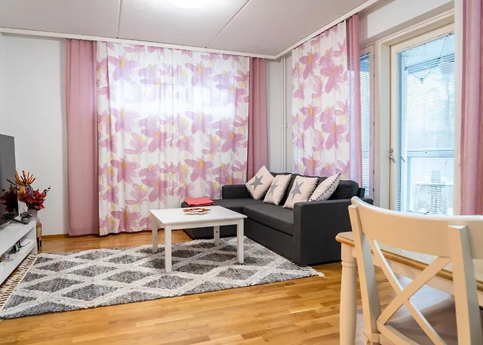 Kaksio Helsingissae Hyvien Kulkuyhteyksien Varrella Apartment Helsinki