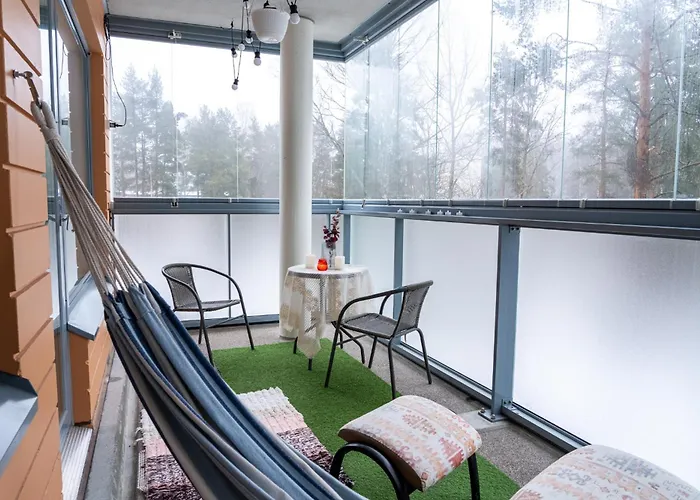 Kaksio Helsingissae Hyvien Kulkuyhteyksien Varrella Апартаменты Хельсинки